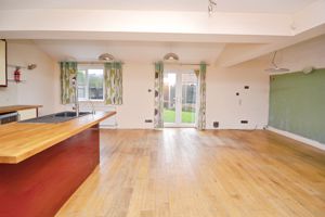 Photo 14- click for photo gallery